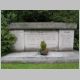009-004_Gelsenkirchen-Horst_Friedhof_Ehrenmal.JPG